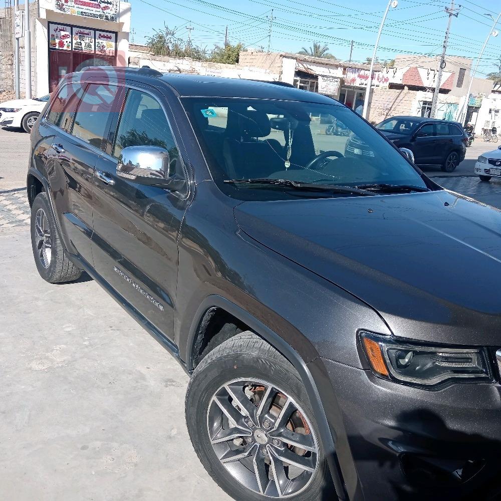 جيب جراند شيروكي